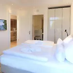 Waterview Cloud By Interhome ゼリン