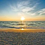 Waterview Cloud By Interhome * ゼリン