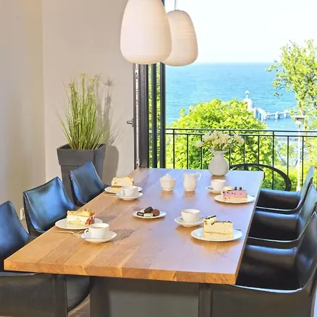 Waterview Cloud By Interhome